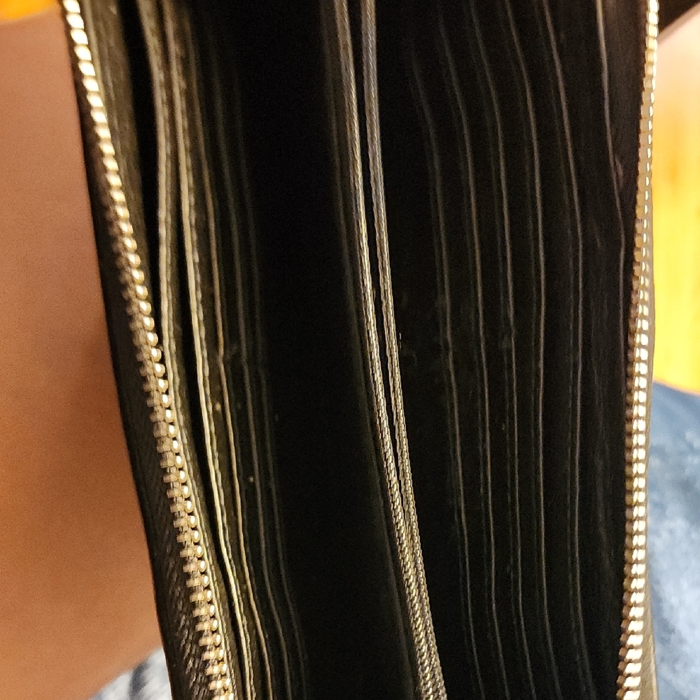 Bebe Wallet - image 2